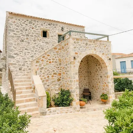 La Tore Di Montenegro Gythio Exterior photo
