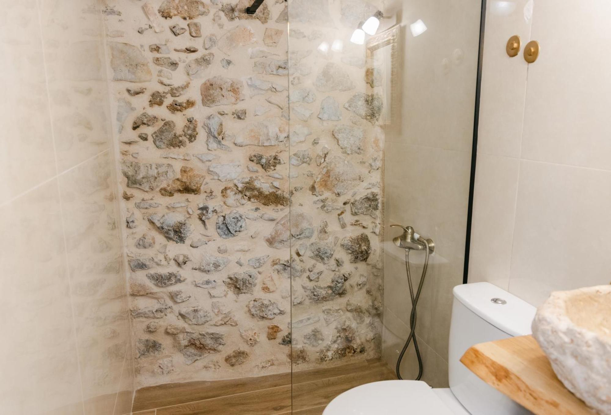La Tore Di Montenegro *